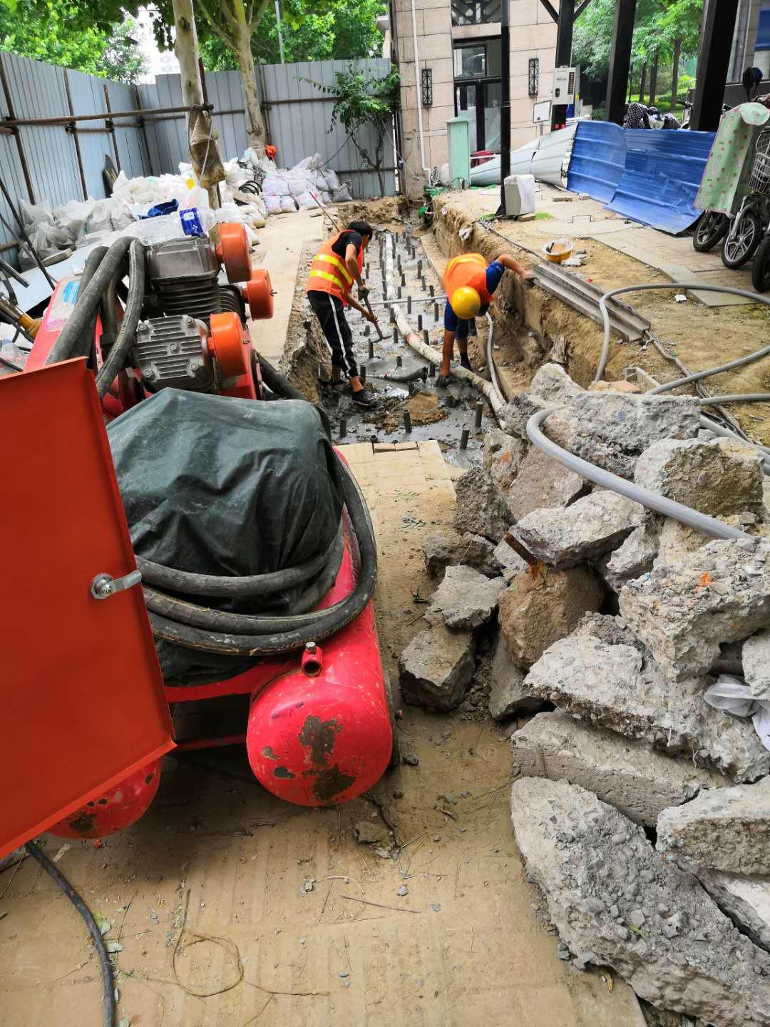 崇阳地基加固解决房子的地基下沉问题